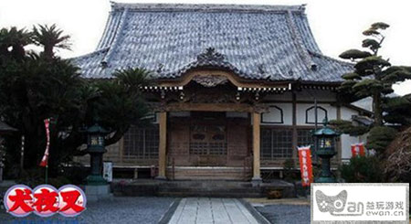 访问现实日暮神社的所在地